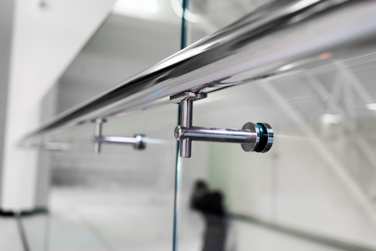 Frameless glass fixed with a stainless steel spider fitting